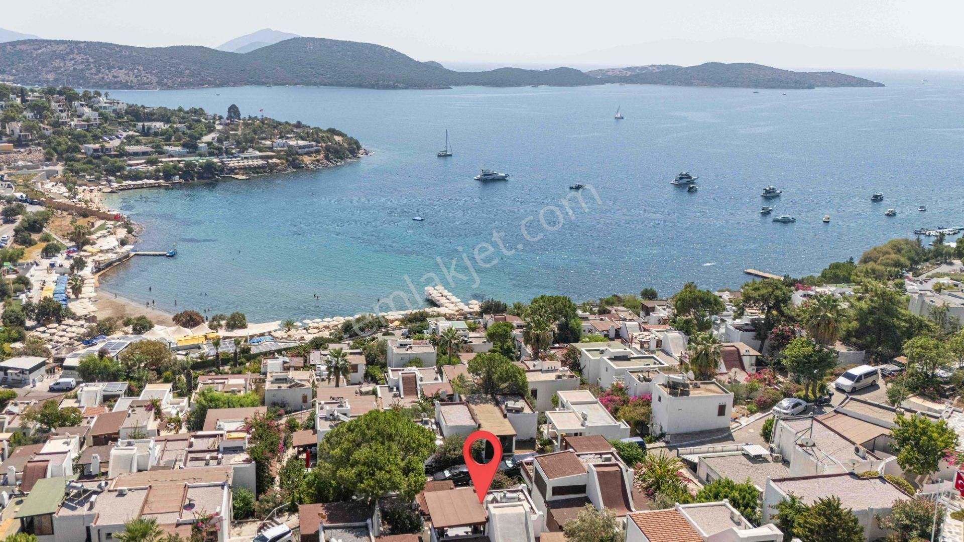 Bodrum Bitez Aktur Sitesi 4+1 Muhteşem Manzaralı Villa
