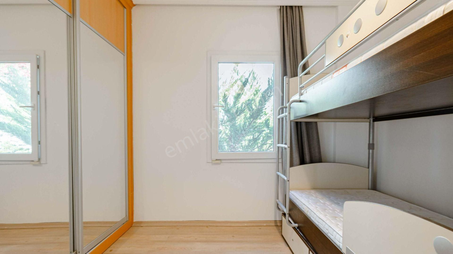 Yeniköy'de 2 Tapulu, Bölünebilir Fırsat Daire - Görsel 15