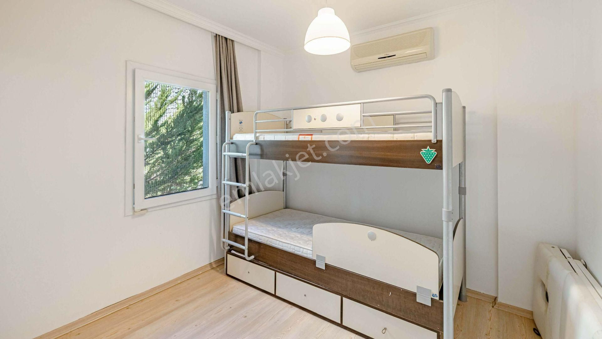 Yeniköy'de 2 Tapulu, Bölünebilir Fırsat Daire - Görsel 14