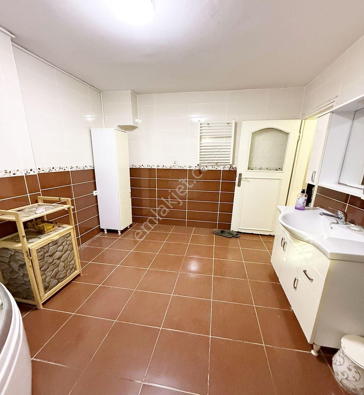 Avcılar Denizköşklerde 3+1 Geniş Daire - Görsel 22