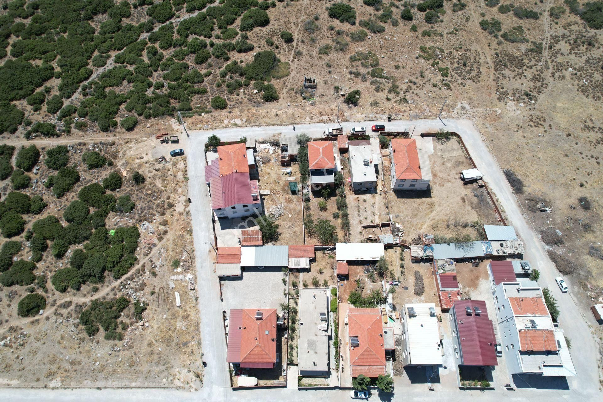 Bergama Liman Bölgesi Zeytindağda Satılık Natamam Dubleks - Görsel 3