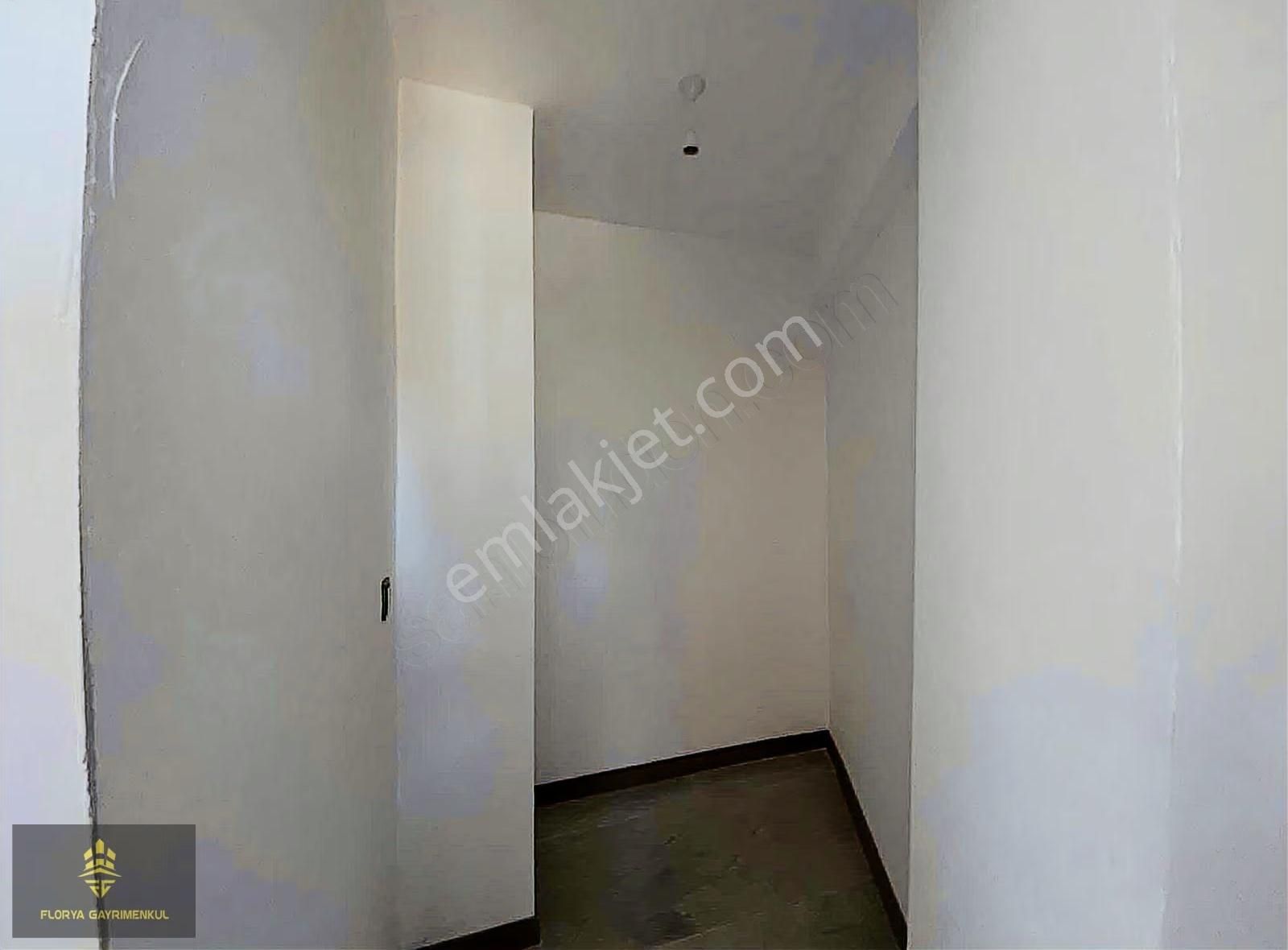 Florya'dan Tei Yakını Geniş Lüks 3+1 Daireler - Görsel 5