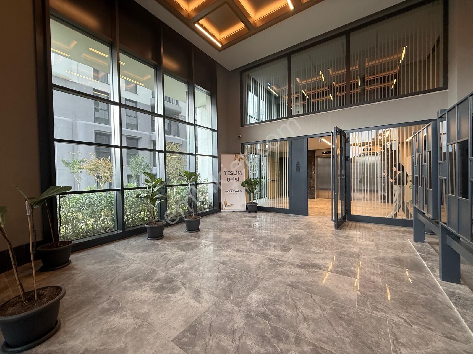 İstanbul House'dan Sinpaş Boulevard Sitesinde 1+1 Ara Kat Daire - Görsel 18