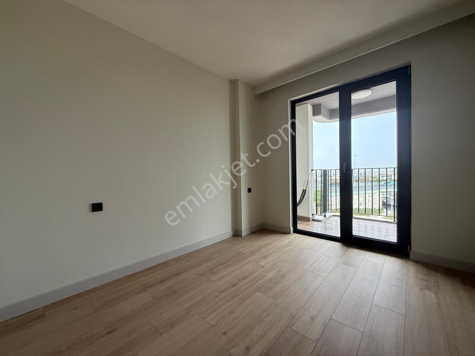 İstanbul House'dan Sinpaş Boulevard Sitesinde 1+1 Ara Kat Daire - Görsel 5