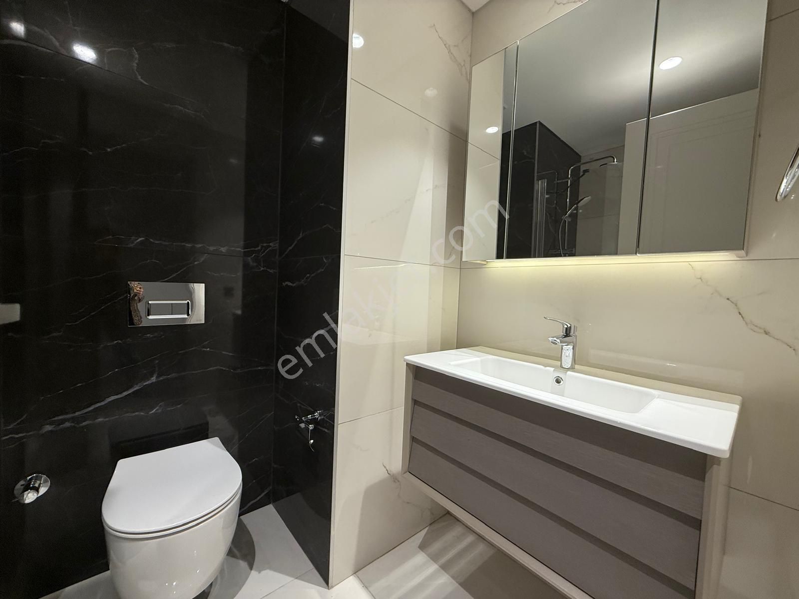 İstanbul House'dan Sinpaş Boulevard Sitesinde 1+1 Ara Kat Daire - Görsel 13