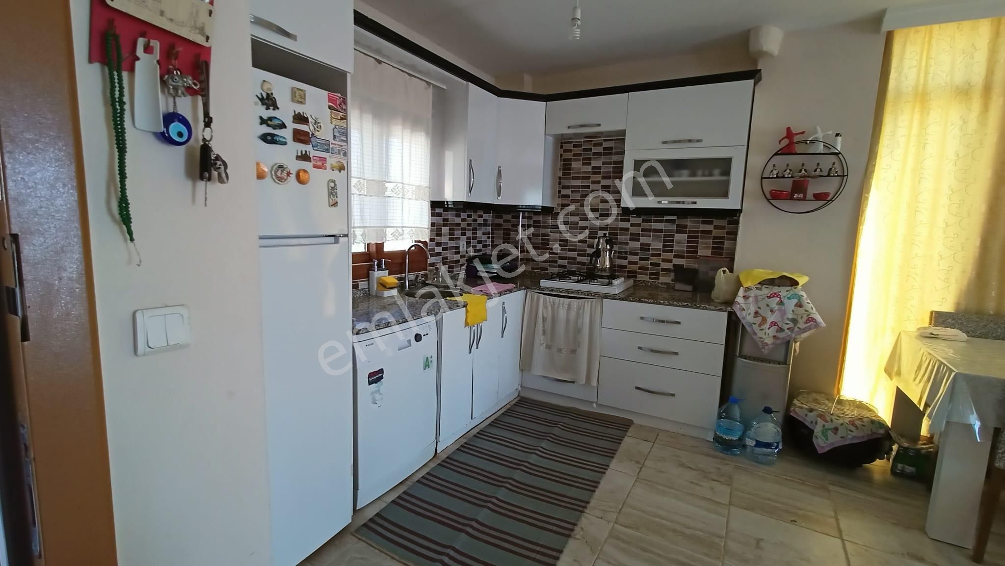 Sonsuz Deniz Manzaralı Site İçersin De 4+1 Villa
