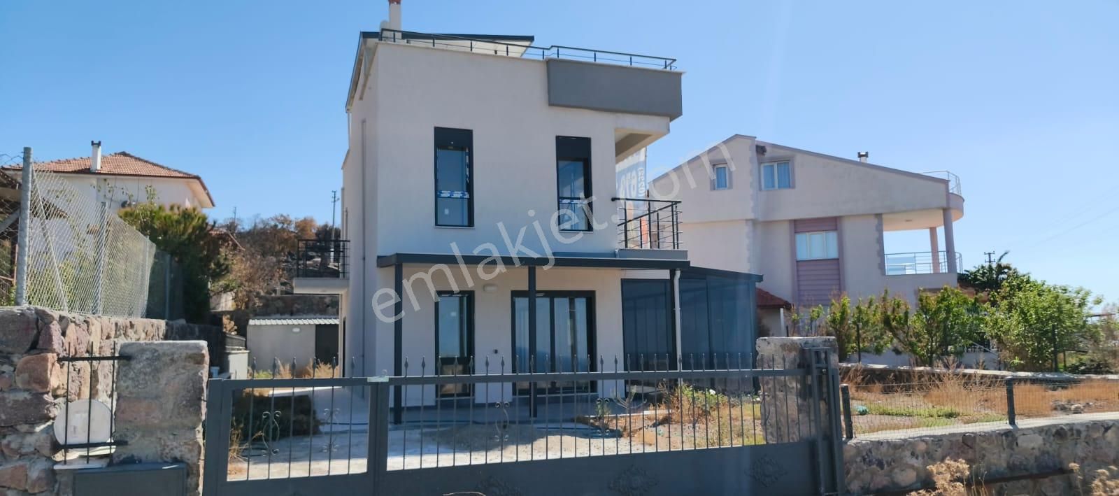 Çandarlının En İyisi Sonsuz Deniz Manzaralı Fiyat Performans - Görsel 5