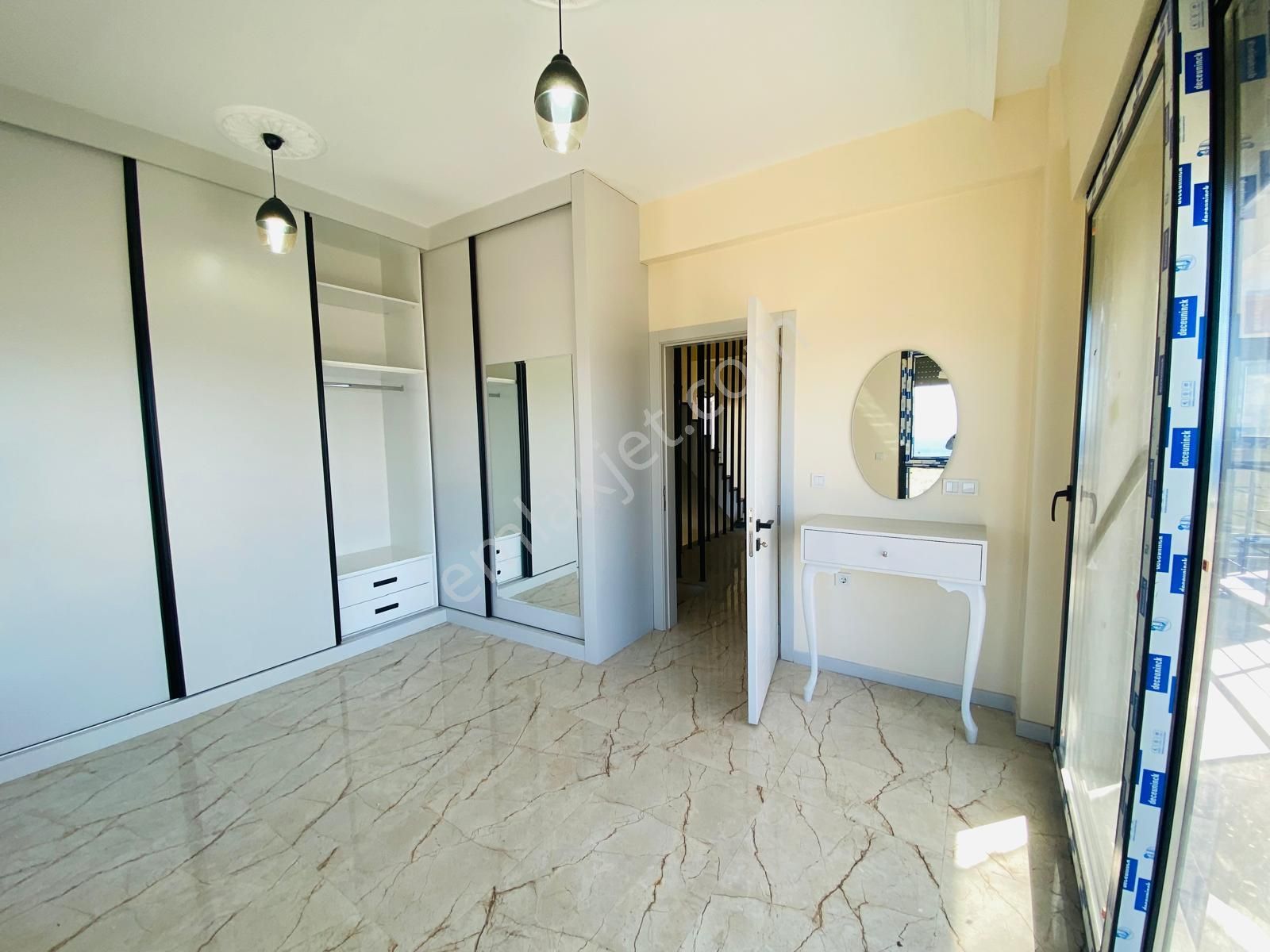 Çandarlının En İyisi Sonsuz Deniz Manzaralı Fiyat Performans - Görsel 15