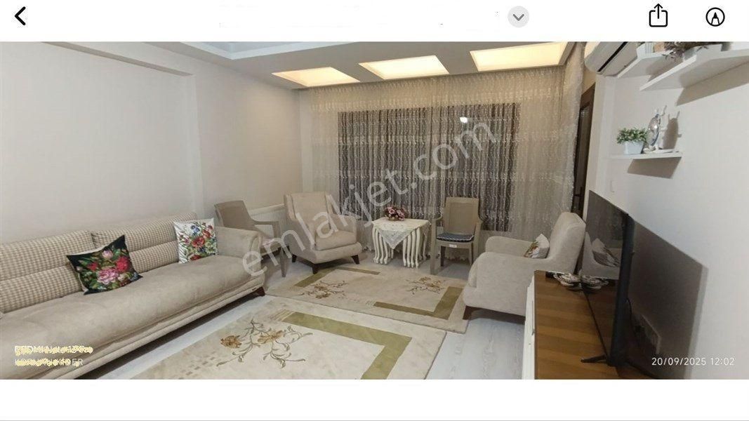 İzmir Karşıyaka'da 2+1 Satılık Bakımlı Da - Görsel 2