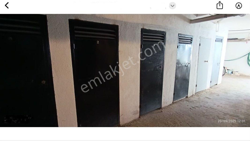 İzmir Karşıyaka'da 2+1 Satılık Bakımlı Da - Görsel 14