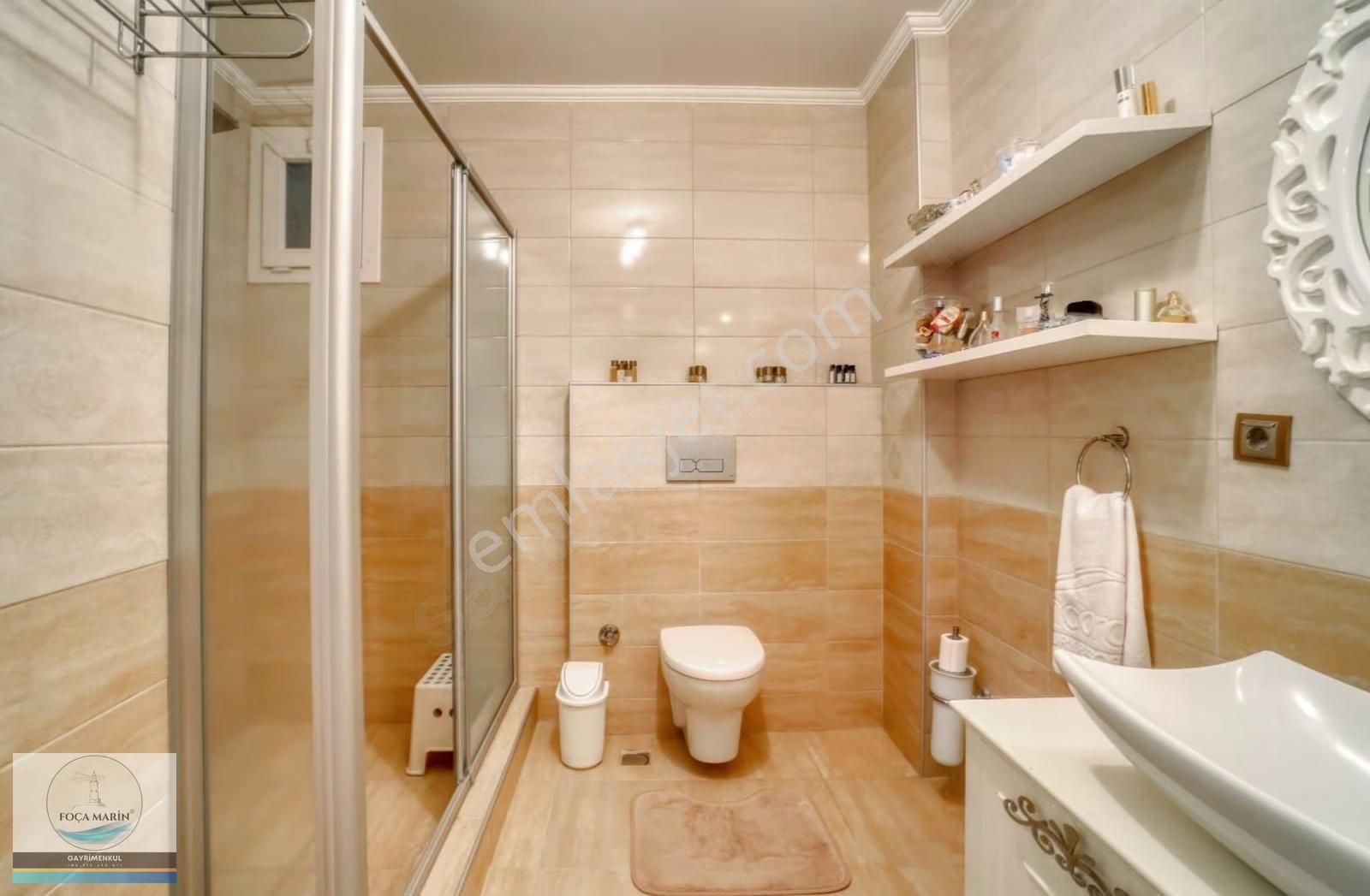 Foçaköy'de Geniş Bahçeli- Tam Müstakil Deniz Manzaralı Villa - Görsel 11