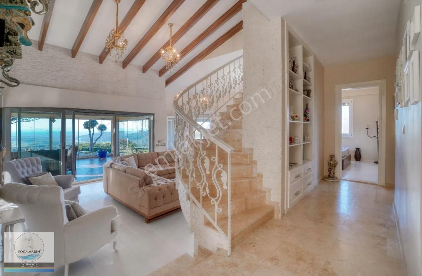 Foçaköy'de Geniş Bahçeli- Tam Müstakil Deniz Manzaralı Villa - Görsel 24