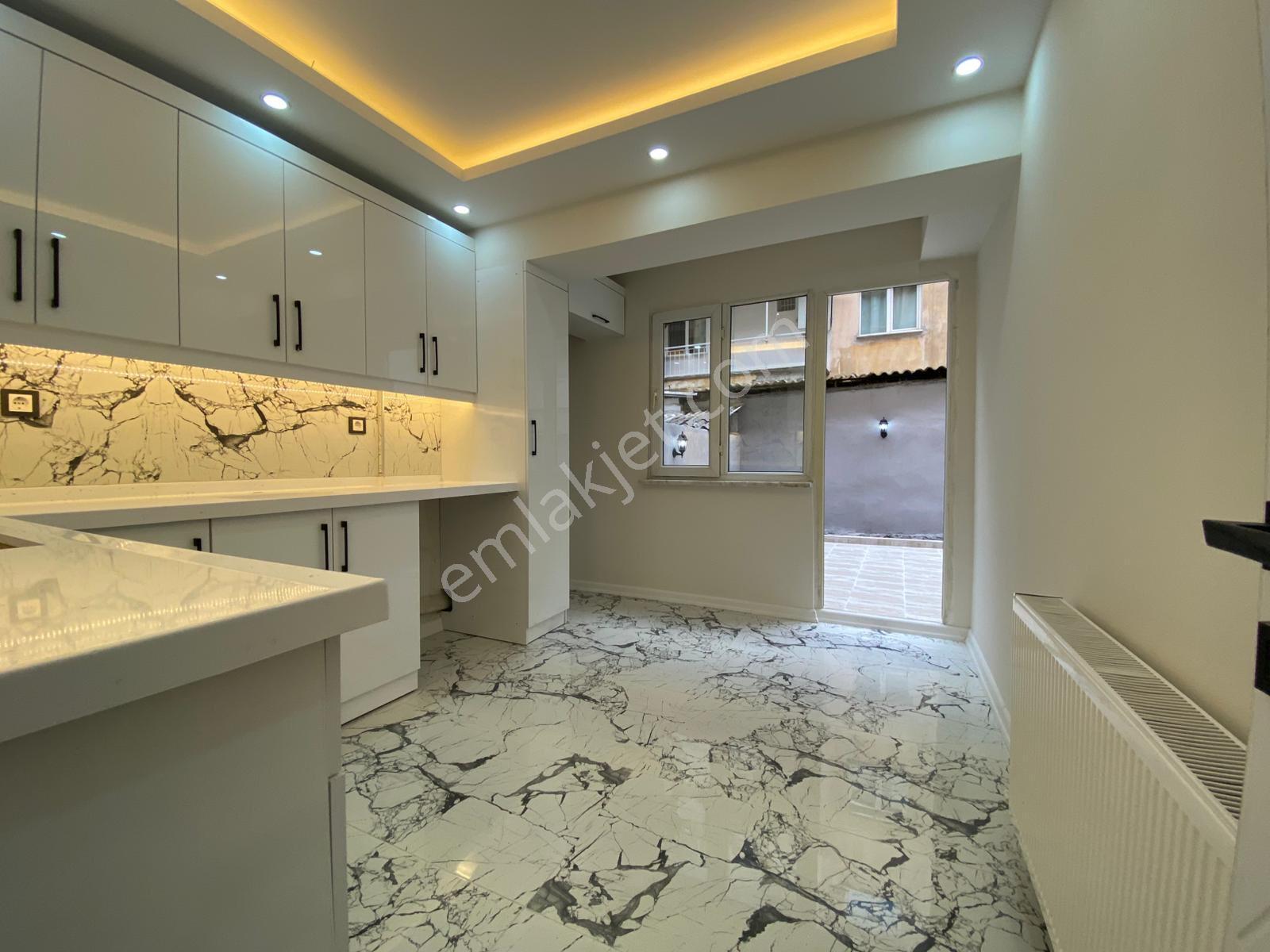 Manisa/şehzadeler/saruhan/mah 3+1 Kapalı Mutfak 120m2 Fırsat Daire - Görsel 5