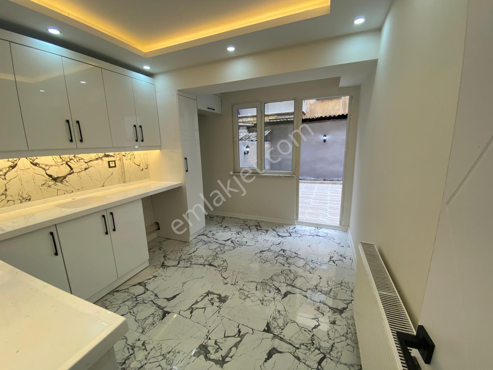 Manisa/şehzadeler/saruhan/mah 3+1 Kapalı Mutfak 120m2 Fırsat Daire - Görsel 11