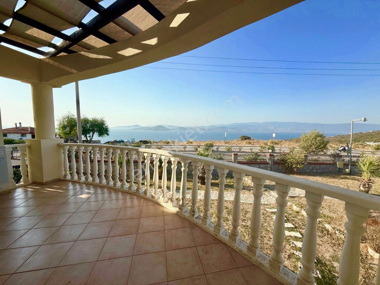 Full Deniz Manzaralı Daire Özel Plajlı Sitede Ön Bloklarda Bulunmaz Konum Fırsatı Kaçırmayın - Görsel 4