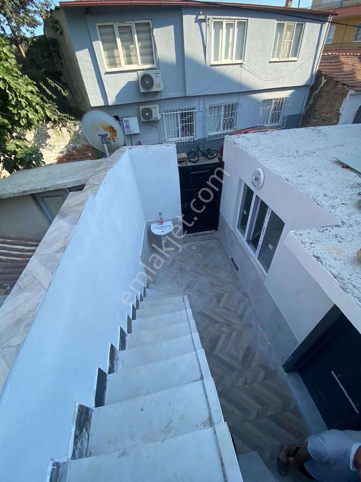 Aydın/ Nazilli Yeşilmahallede Müstakil Kiralık Ev - Görsel 3