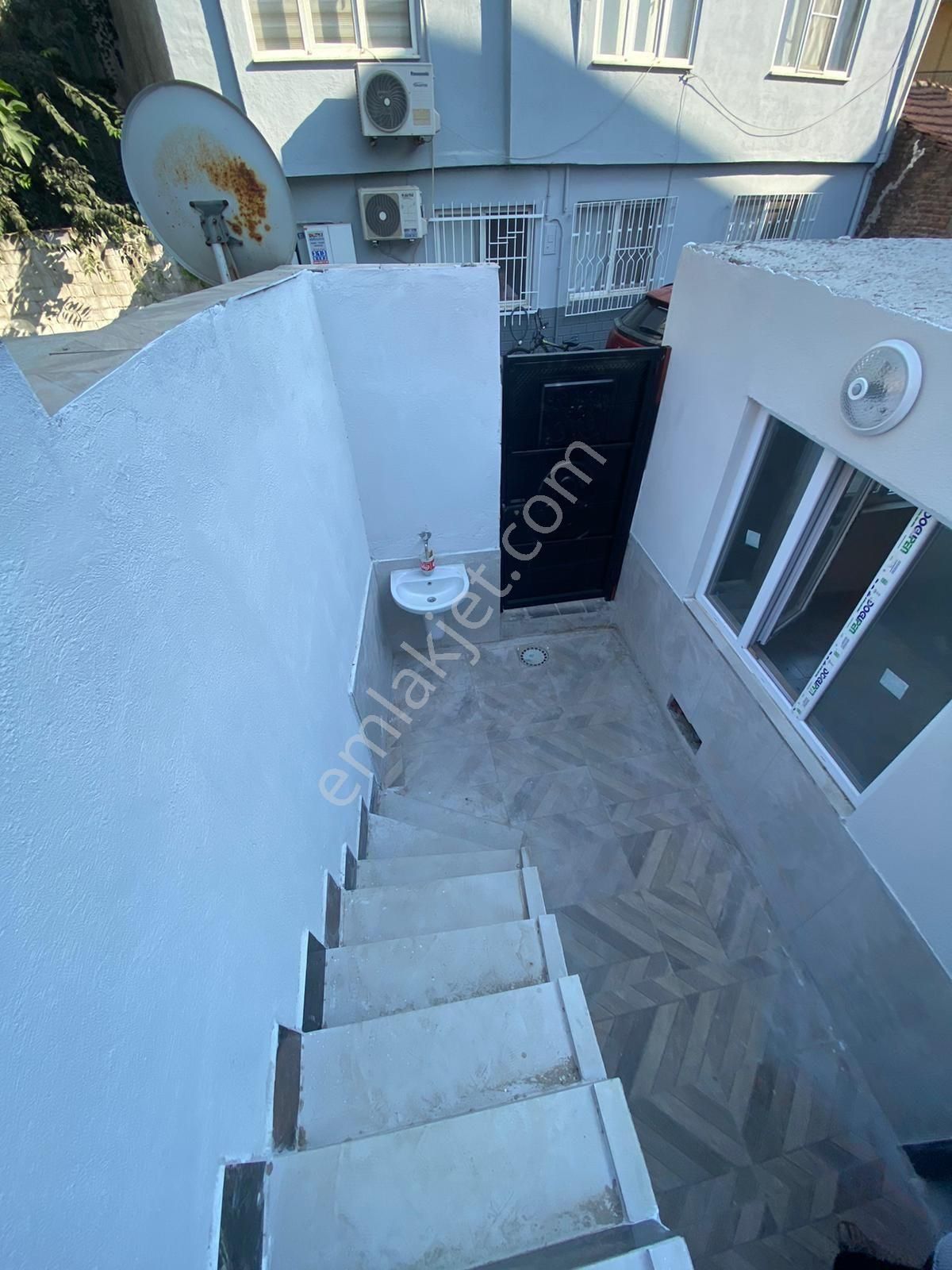 Aydın/ Nazilli Yeşilmahallede Müstakil Kiralık Ev - Görsel 6