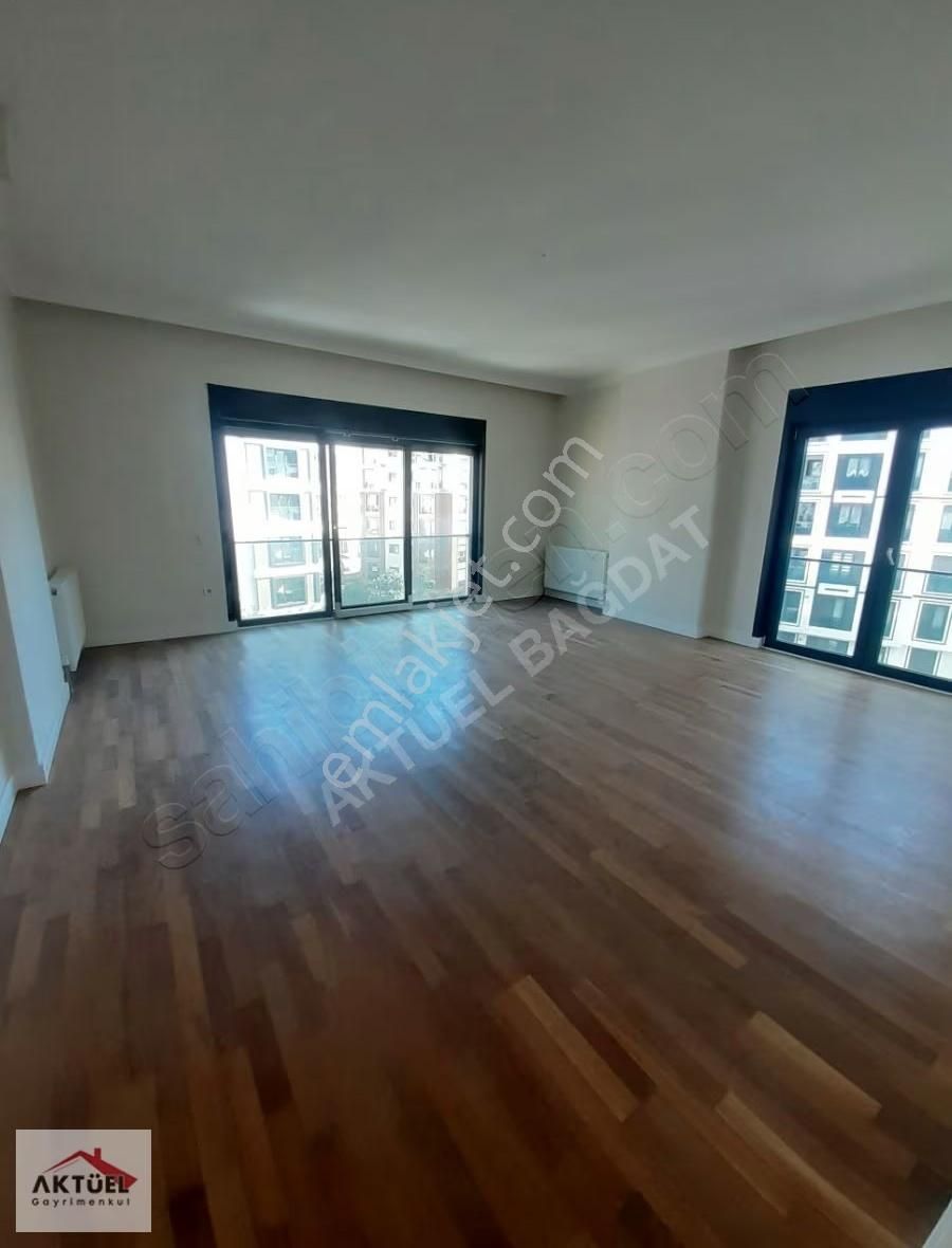 Aktüel'den Suadiye Bağdat Caddesine 1.paralel'de Balkonlu Lüks - Görsel 18