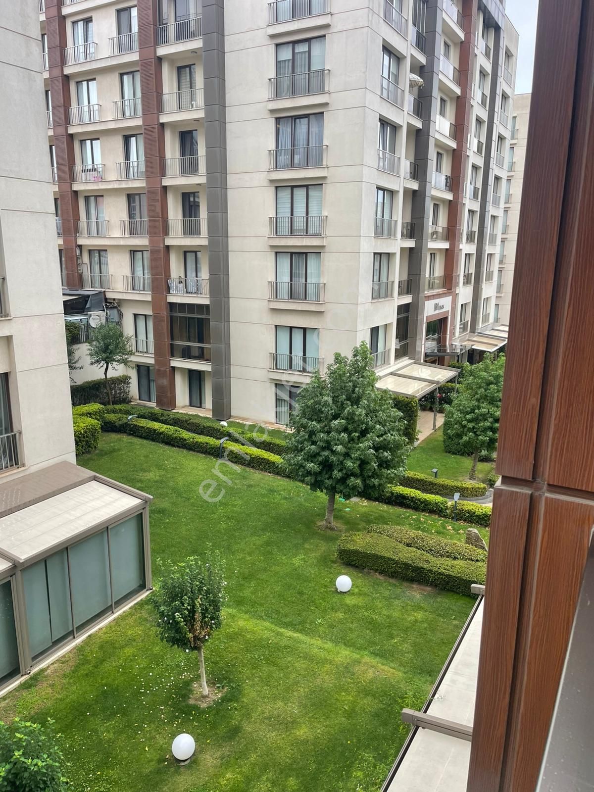 Beylikdüzü Kalekent Sitesi 2+1 93 M2 Yarı Peyzaj Cepheli Gizli Mutfak Harika Bir Daire Satılıktır - Görsel 17