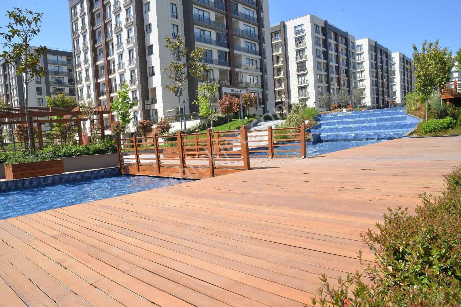 Beylikdüzü Kalekent Sitesi 2+1 93 M2 Yarı Peyzaj Cepheli Gizli Mutfak Harika Bir Daire Satılıktır - Görsel 7