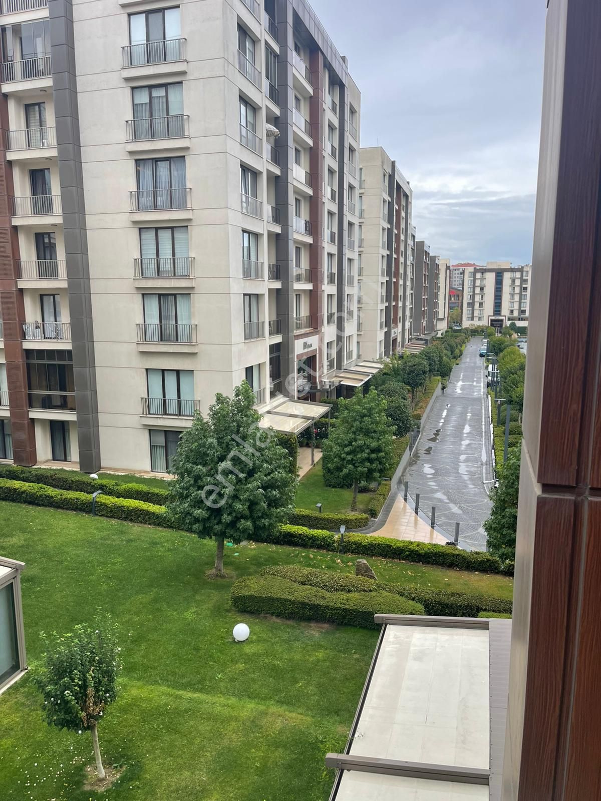 Beylikdüzü Kalekent Sitesi 2+1 93 M2 Yarı Peyzaj Cepheli Gizli Mutfak Harika Bir Daire Satılıktır - Görsel 24