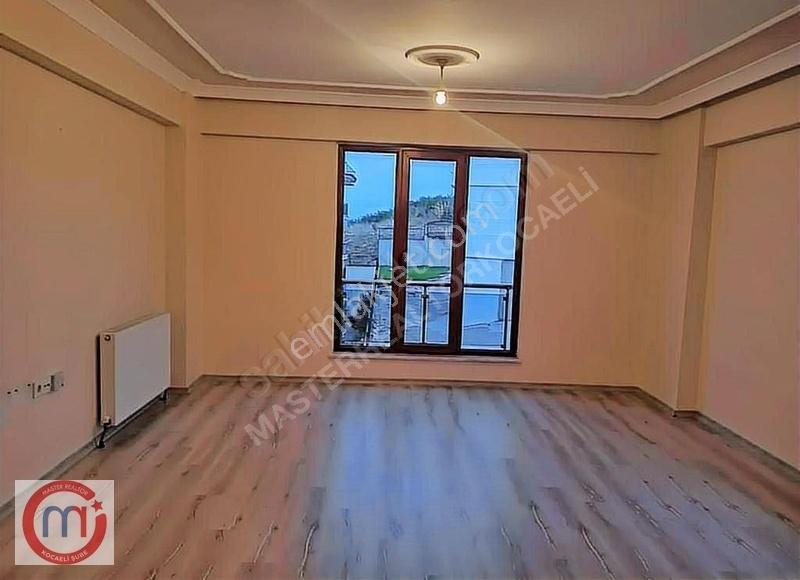 Kuruçeşme Hatipköy Mah.site İçerisinde Satılık 2+1 Arakat Daire - Görsel 8