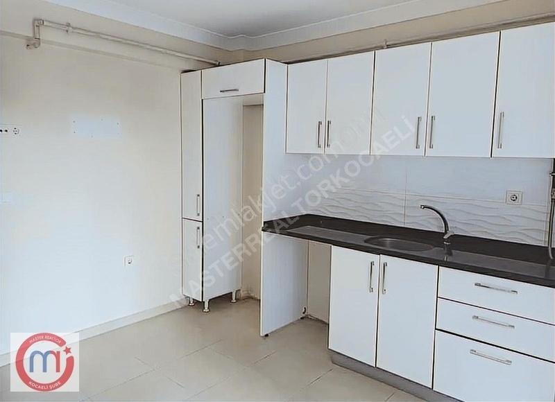 Kuruçeşme Hatipköy Mah.site İçerisinde Satılık 2+1 Arakat Daire - Görsel 20