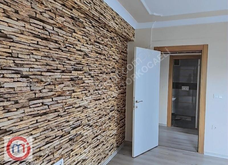 Kuruçeşme Hatipköy Mah.site İçerisinde Satılık 2+1 Arakat Daire - Görsel 2
