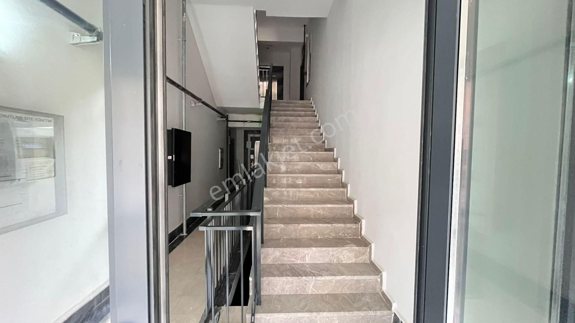 Toki 8.etap Şehir Hastane Yakını Deniz Manzara 3+1 Kiralık Daire - Görsel 9