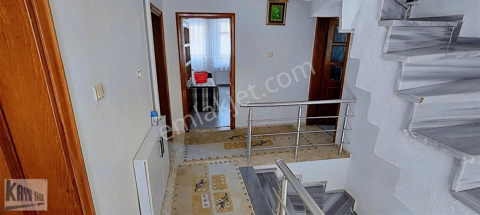 Harika Doğa Manzaralı Tripleks Villa - Görsel 7