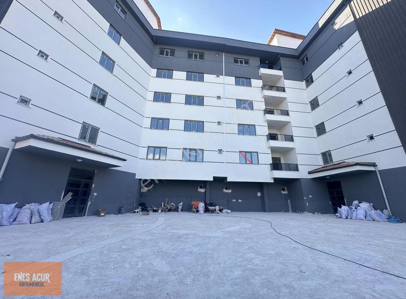 Enes Acur' Dan Fetih Cad. Cepheli 3+1 Sıfır Daire - Görsel 18