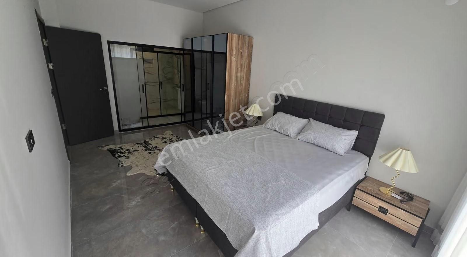 Kuşadası Davutlar Ağaçlıda Havuzlu Sitede 2+1 Sıfır Tek Katlı Ev - Görsel 2