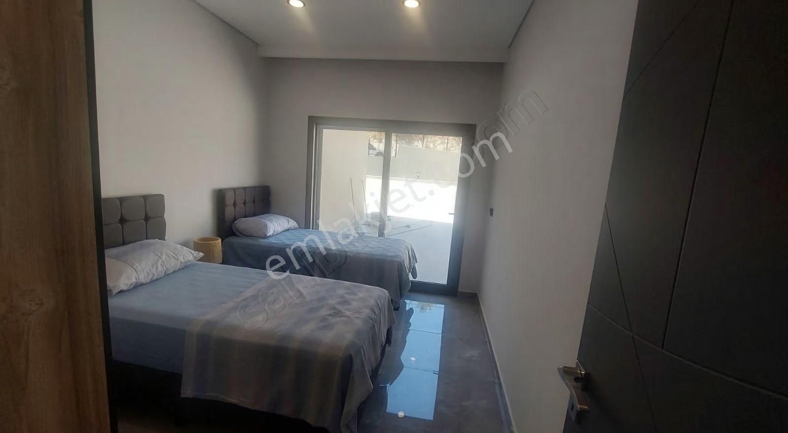 Kuşadası Davutlara Yakın Söke Ağaçlıda Satılık 3+1 Tek Katlı Ev - Görsel 7