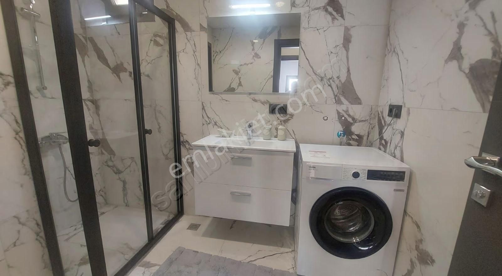 Kuşadası Davutlara Yakın Söke Ağaçlıda Satılık 3+1 Tek Katlı Ev - Görsel 3