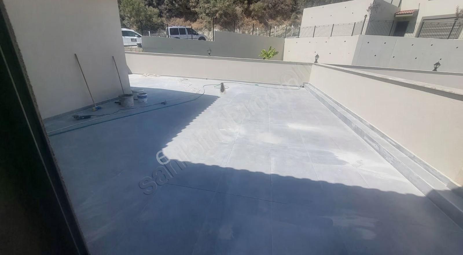 Kuşadası Davutlara Yakın Söke Ağaçlıda Satılık 3+1 Tek Katlı Ev - Görsel 22