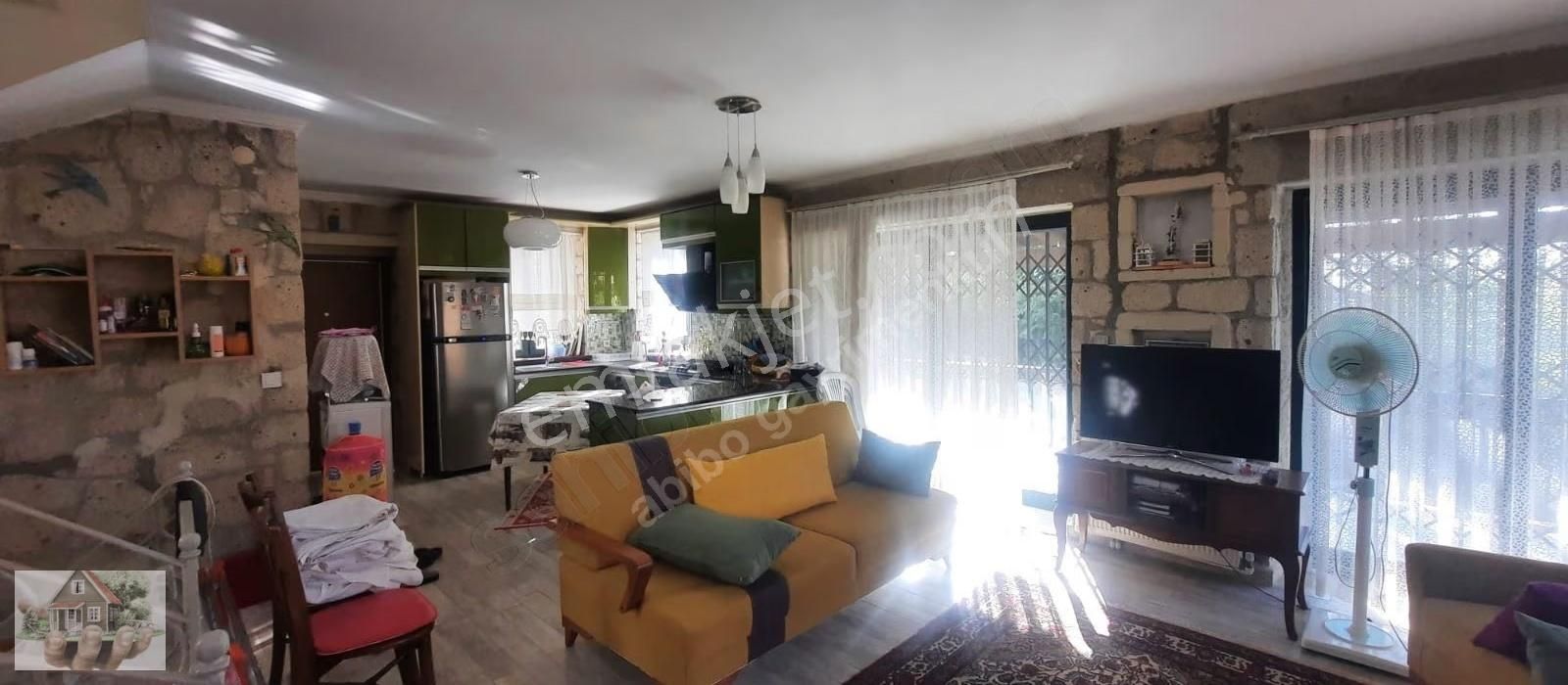 Denize Bır Adım Tek Müstakil Taş Ev - Görsel 25