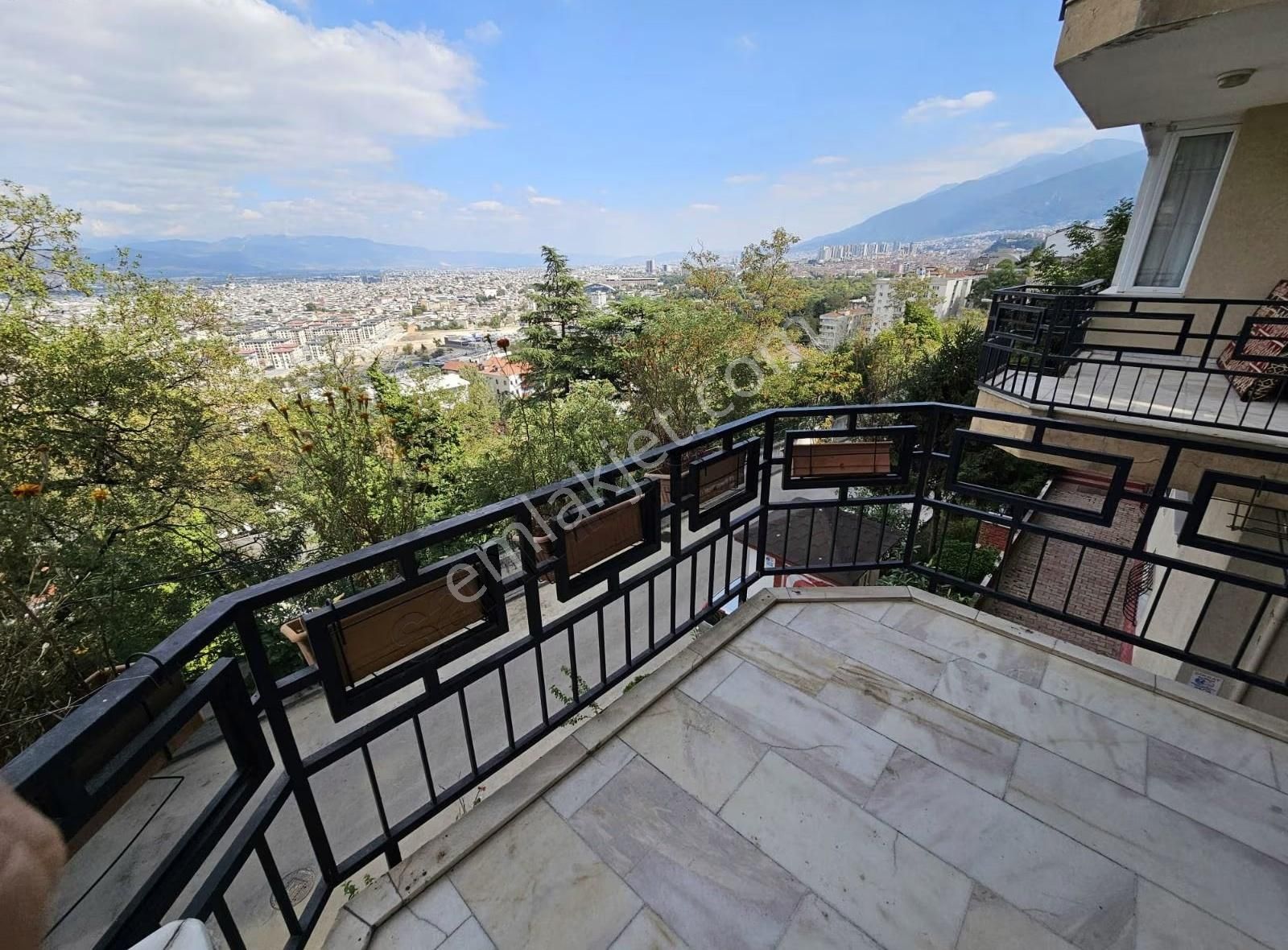 Osmangazi Çekirge Mah.selvili Cad.satılık 3+1 Manzaralı Daire.