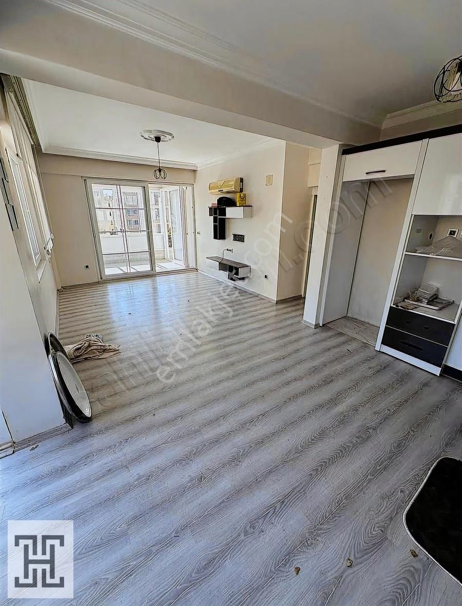 Ertuğruldan Merkezi Konumda 3+1 Geniş Daire - Görsel 26