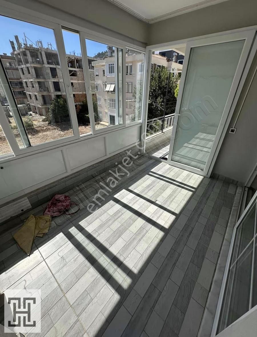 Ertuğruldan Merkezi Konumda 3+1 Geniş Daire - Görsel 7