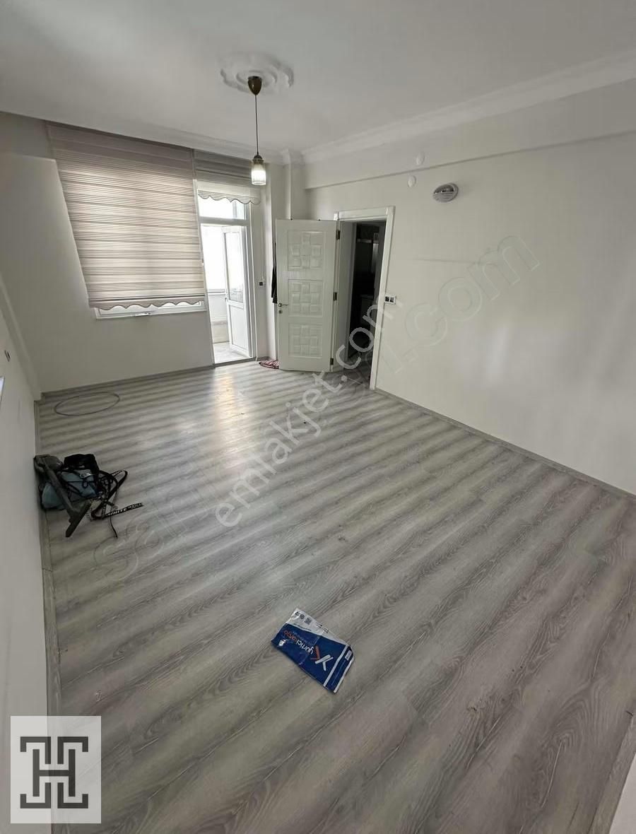 Ertuğruldan Merkezi Konumda 3+1 Geniş Daire - Görsel 21