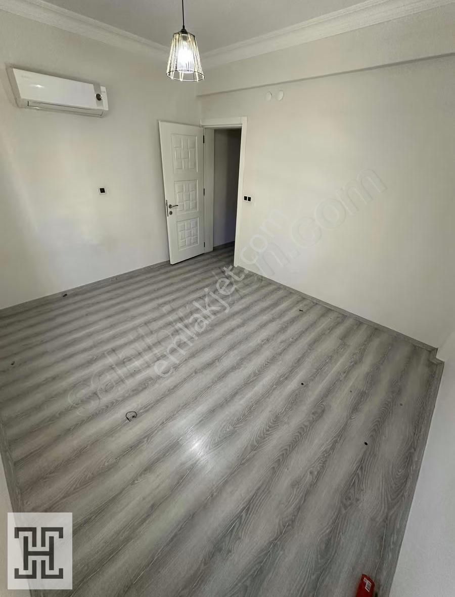 Ertuğruldan Merkezi Konumda 3+1 Geniş Daire - Görsel 12