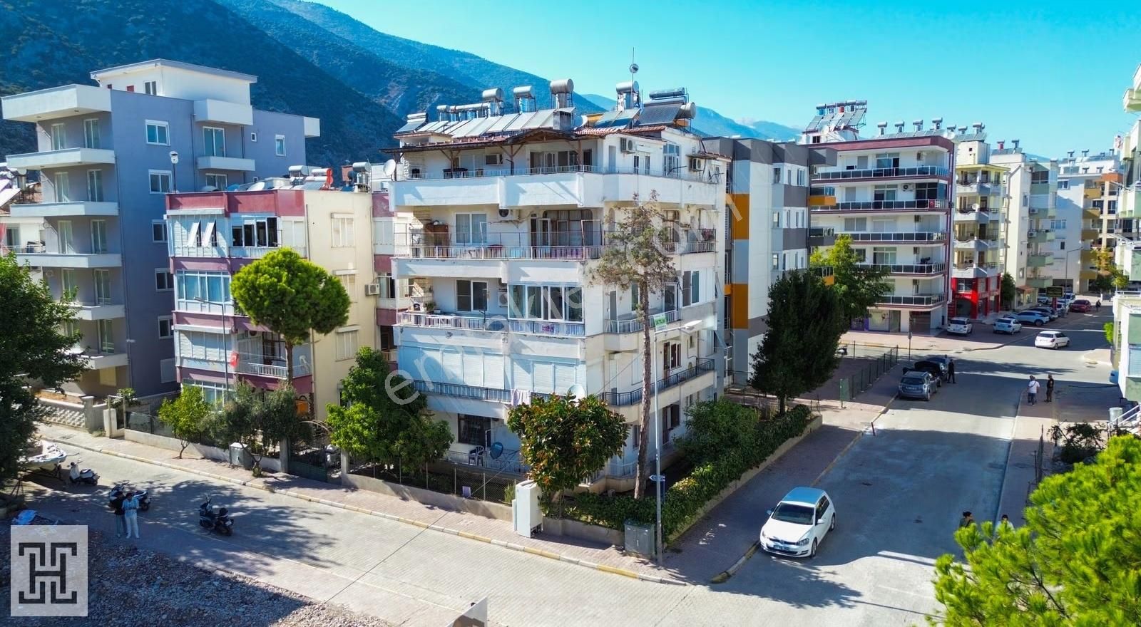 Ertuğruldan Merkezi Konumda 3+1 Geniş Daire - Görsel 13