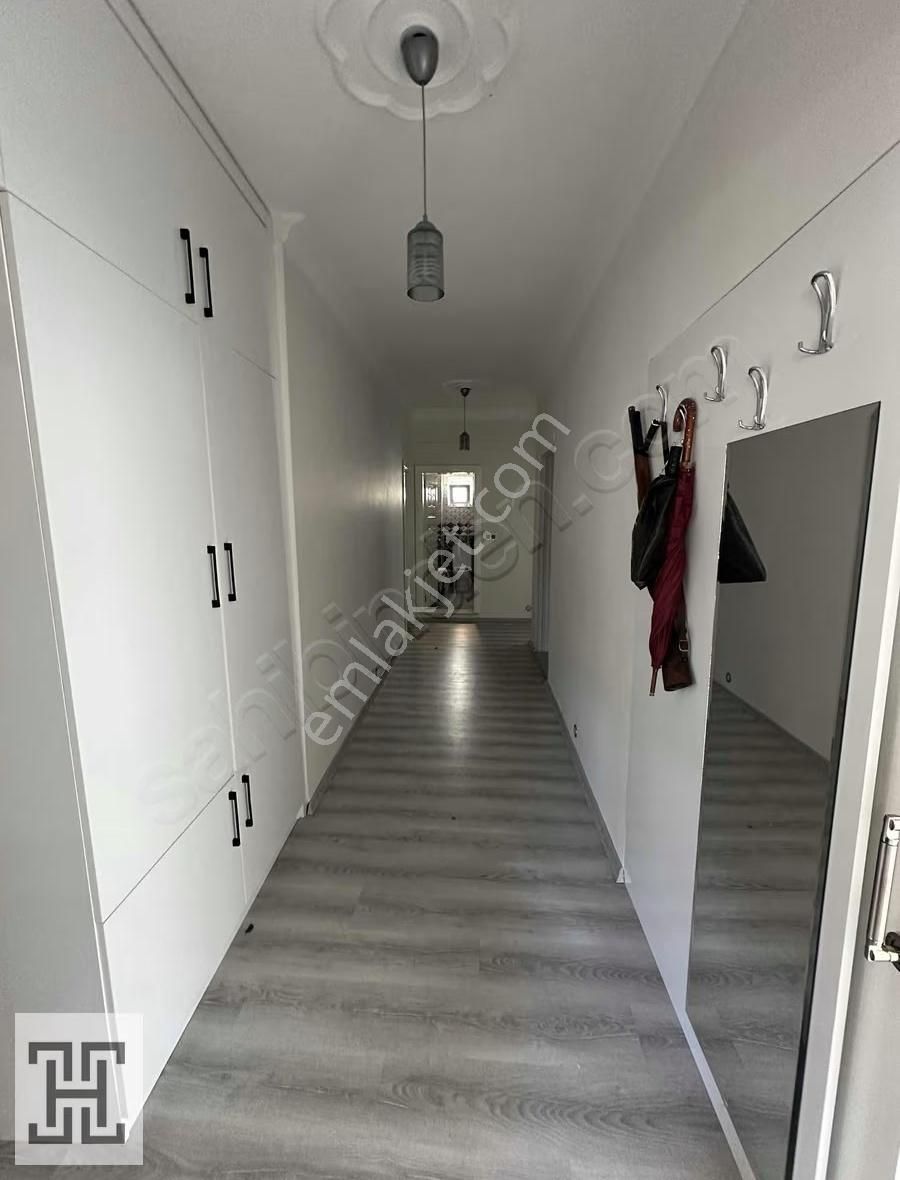 Ertuğruldan Merkezi Konumda 3+1 Geniş Daire - Görsel 22