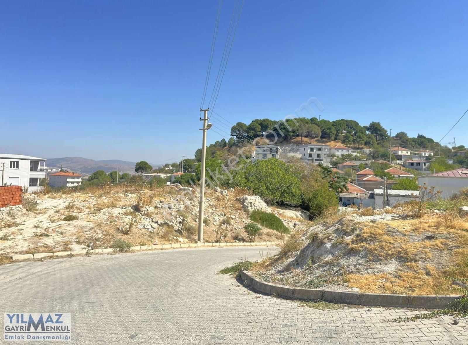 Aliağa Güzelhisar Köyünde Manzaralı Satılık Arsa - Görsel 13