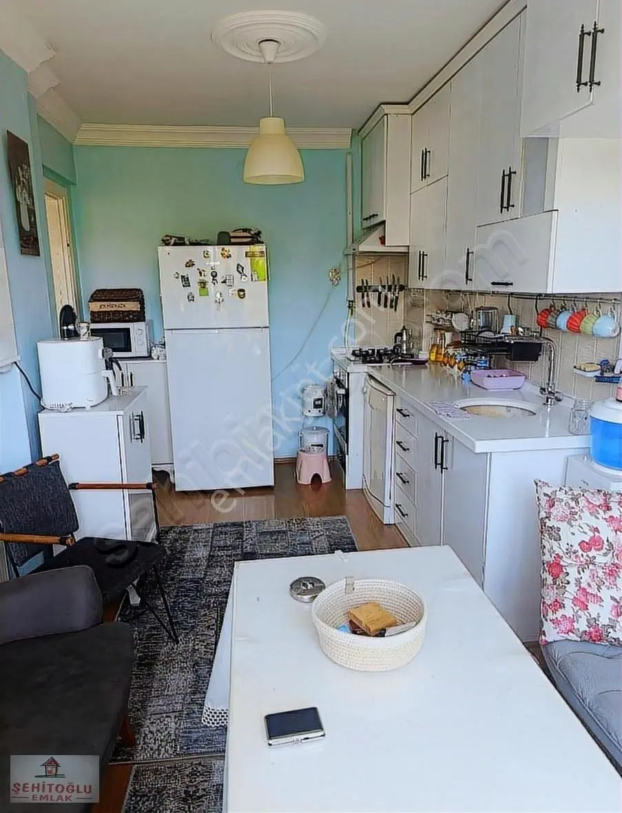 Konumu İle Kazandıran Satılık 2+1 Bakımlı Daire - Görsel 3