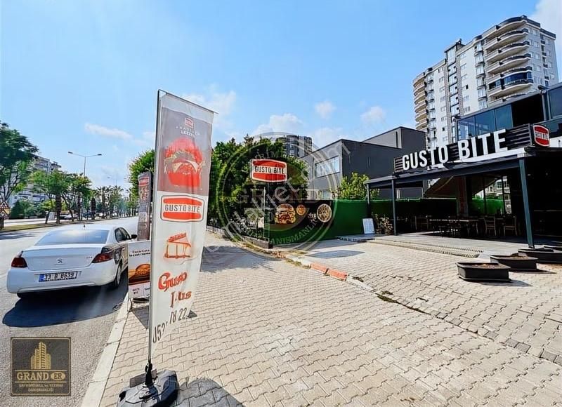 Mersin Yenişehir Menteş Mahallesinde Satılık Dükkan - Görsel 17