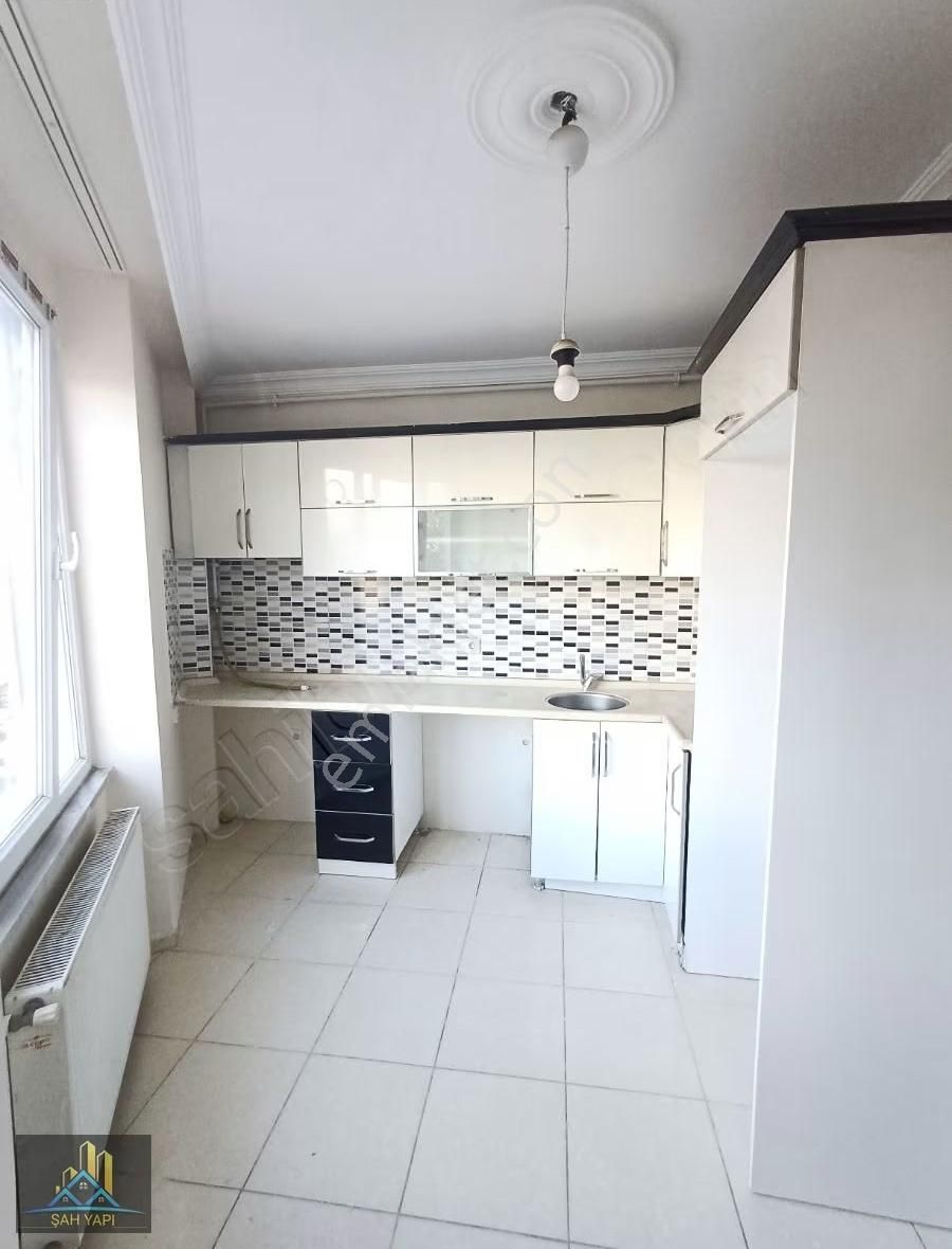 Yşilkent Mahallesinde Kullanışlı Park Manzaralı Daire - Görsel 9