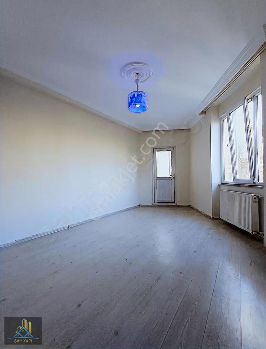 Yşilkent Mahallesinde Kullanışlı Park Manzaralı Daire - Görsel 7