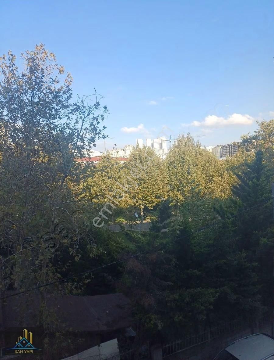 Yşilkent Mahallesinde Kullanışlı Park Manzaralı Daire - Görsel 12