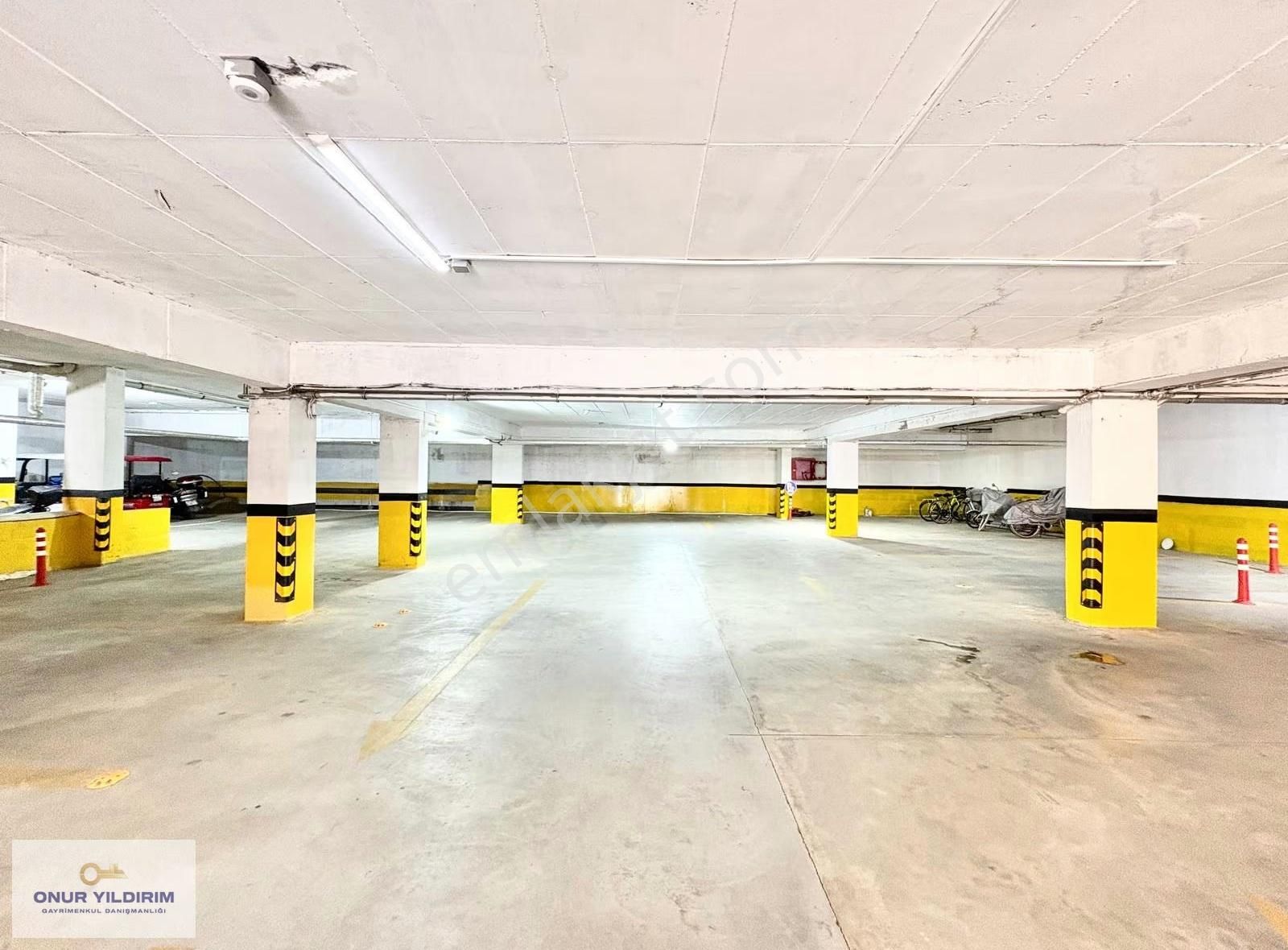 Sadece Onur Yıldırımdan İkizçayda K. Otoparklı Geniş M2 1+1 - Görsel 5